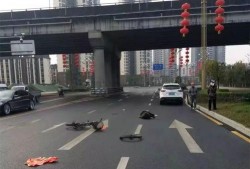 环卫工人爆料老人视频,老人不文明行为引发网友热议